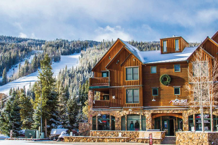 Winter Zip Lining – Keystone Vacation Rentals by SummitCove